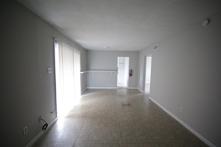 Primary Photo - 5236 Weber Rd