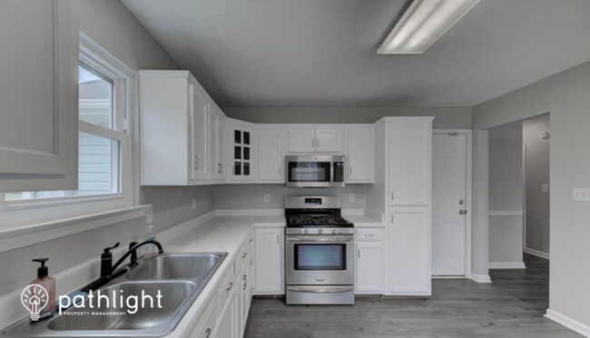 Foto del edificio - 74 Huntington Court, Newnan, GA, 30265