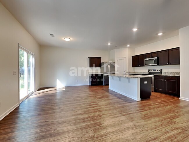 Foto del edificio - 200 Orion Way