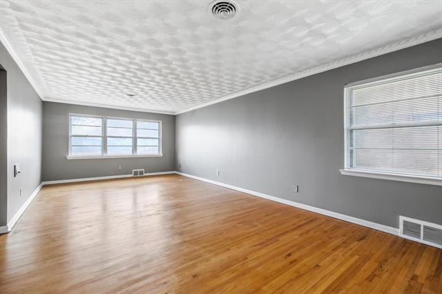 Building Photo - 711 Bizerte Ave