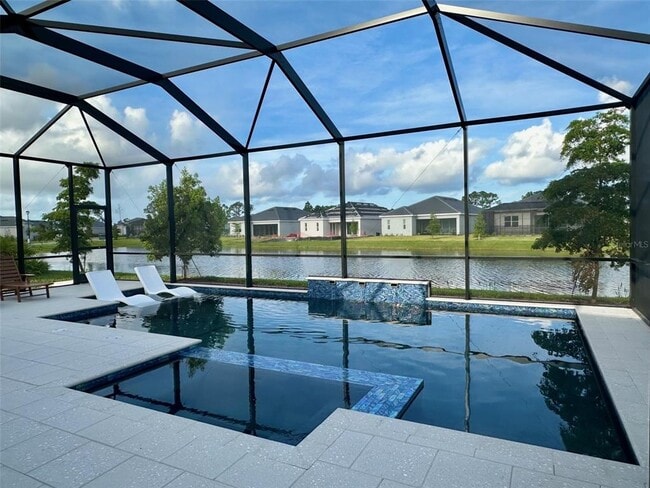 Building Photo - 17577 Santorini Ct