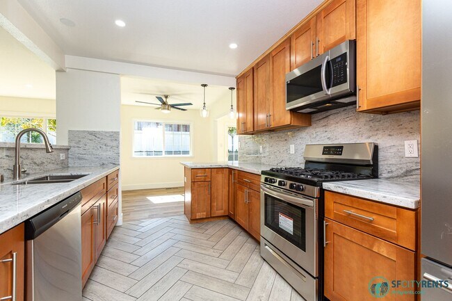 Foto del edificio - Millbrae: Recently Remodeled Single Family...