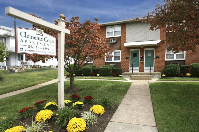 Foto del edificio - Clements Court