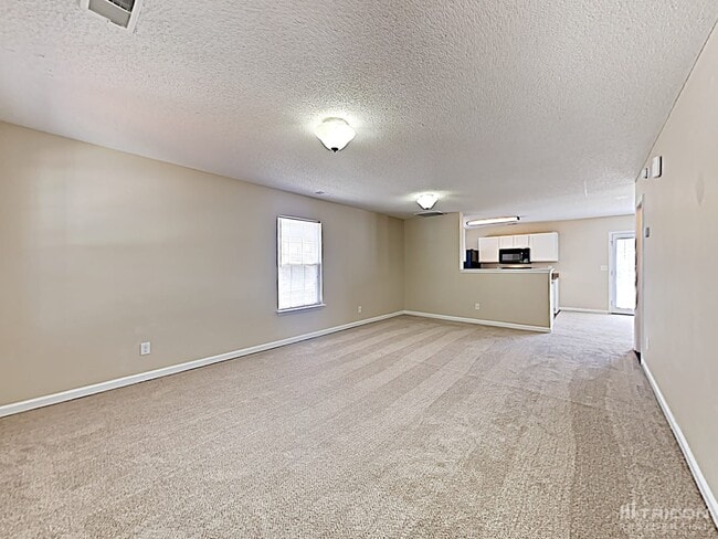 Building Photo - 225 Meyer Ln