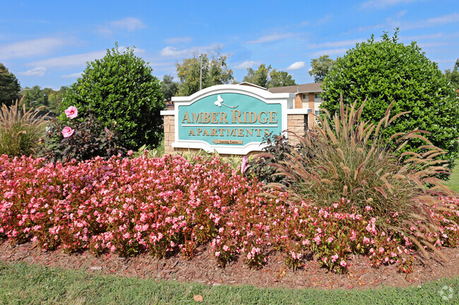 Front Sign - Amber Ridge