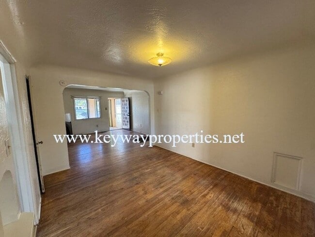 Foto del edificio - Classic 2 bed 1 bath home in NE ABQ