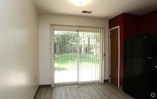 Interior Photo - Quail Meadow Apartments