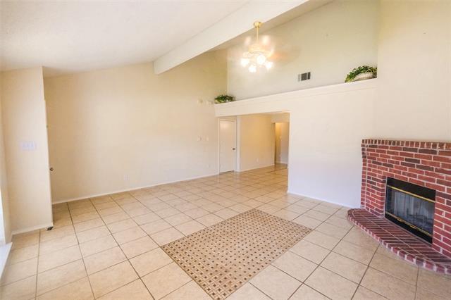 Building Photo - 1716 Spicewood Trail