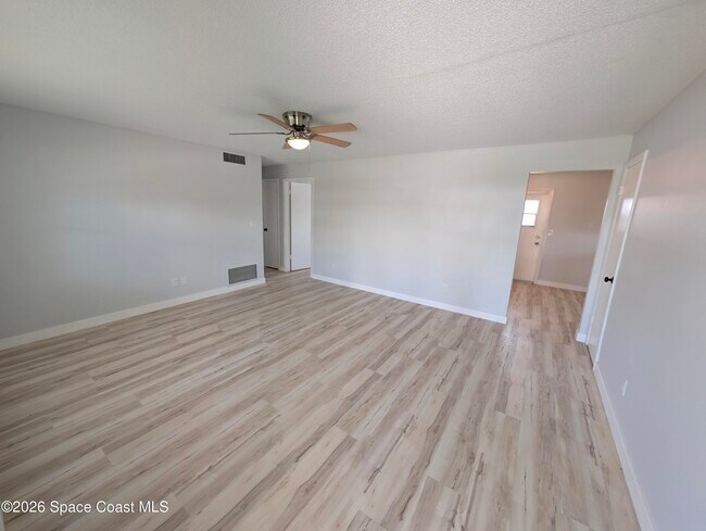 Building Photo - 4840 Volusia Ave