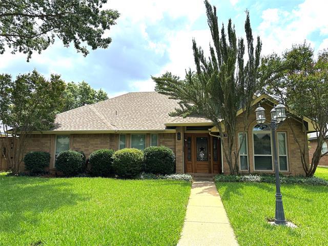Foto del edificio - 730 Blue Oak Dr