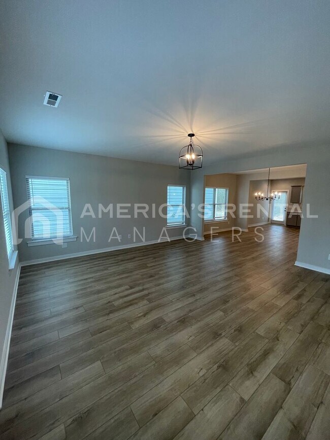 Foto del edificio - Home for Rent in Cullman, AL!!!  View with...