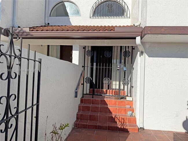 Foto del edificio - 1331 SW 124th Ct