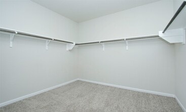 Building Photo - 14120 Sand Ridge Ct