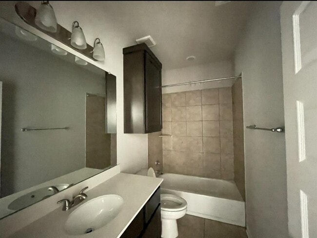 Building Photo - 2340 Pecan Island Dr