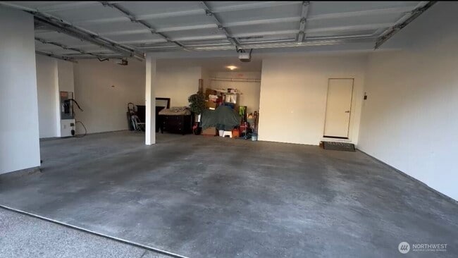 Building Photo - 34601 56th Ct S