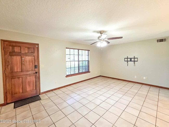 Building Photo - 410 Albenga Rd NW