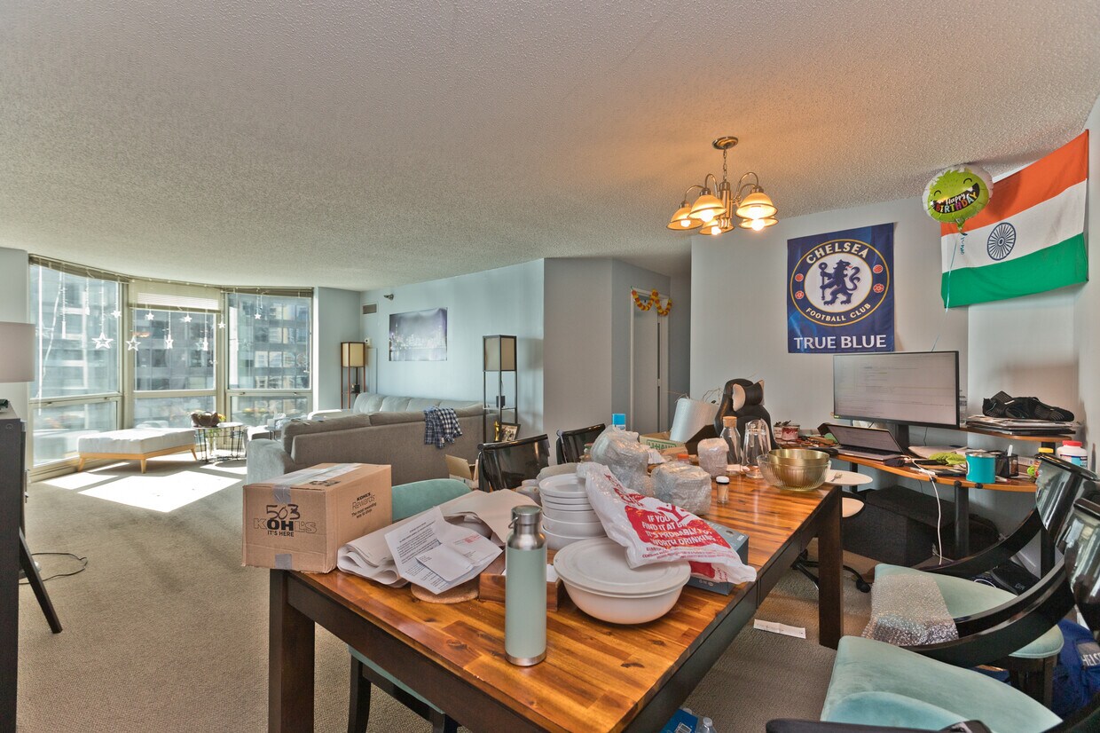 Primary Photo - 195 N Harbor Dr