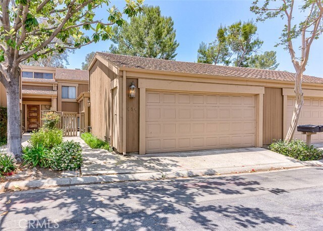Building Photo - 454 Pinehurst Ct