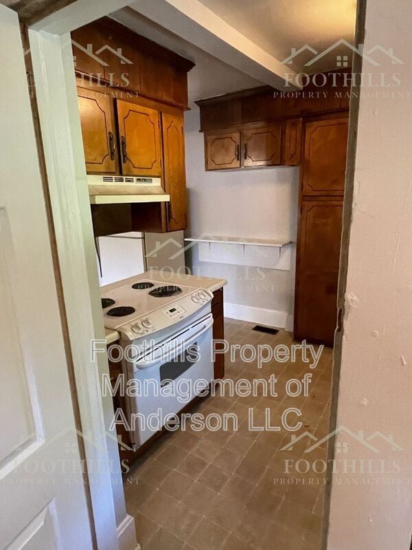 Building Photo - 1704 Park Dr