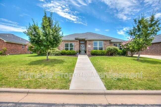 Building Photo - 5022 Red Oak Ln