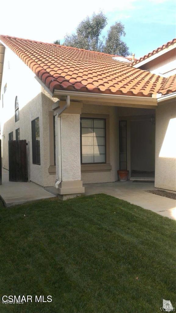 Foto del edificio - 4117 Lost Springs Dr