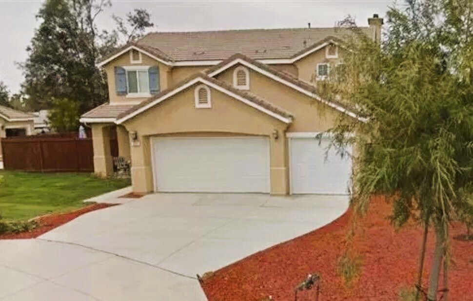 Front of house - 632 Feeney Pl