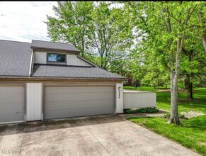 Building Photo - 5589 Rainier Ct