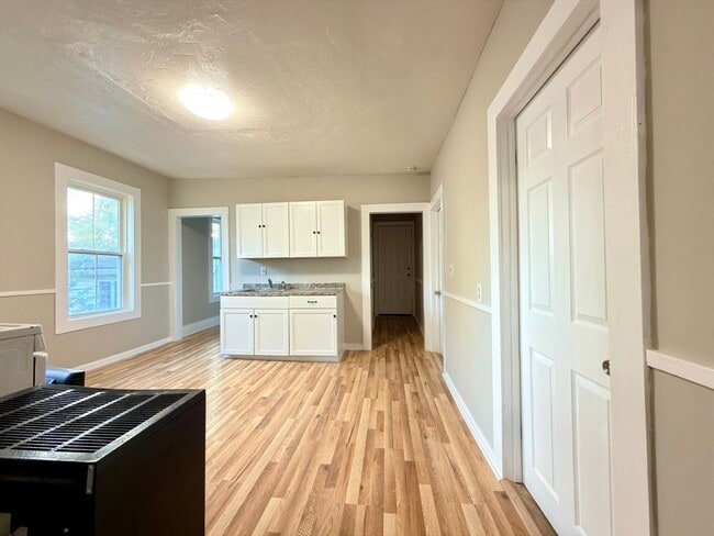 Foto del edificio - 16 1/2 Winslow St