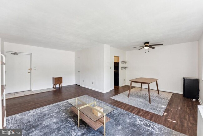Foto del edificio - 3701 5th St S