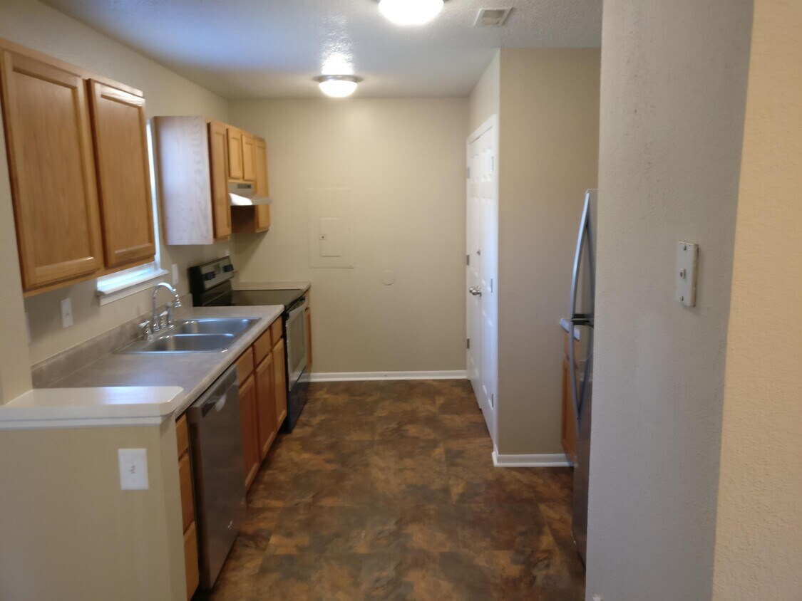 Primary Photo - 1705 Telluride Ln