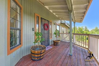 Building Photo - 1938 Chimney Flat Ct
