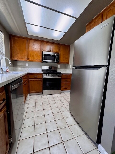 Kitchen - 14865 Mulberry Dr