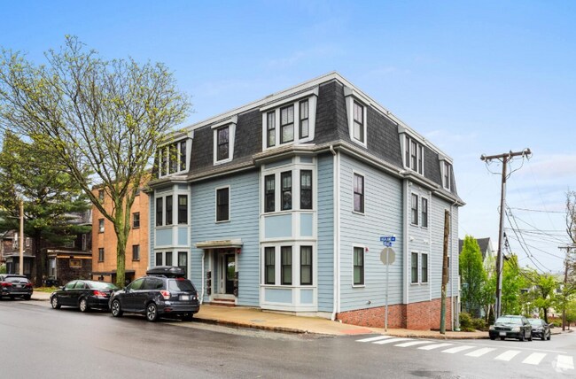 Building Photo - 82 Highland Ave