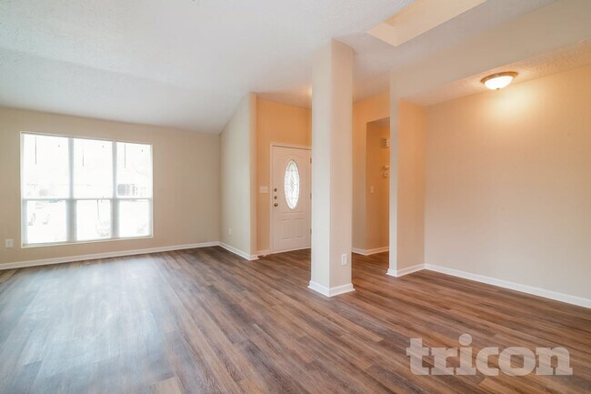 Foto del edificio - 2011 Marlberry Ln