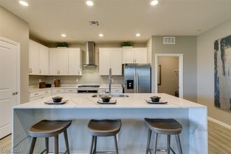 Building Photo - 3434 Oristano Ln