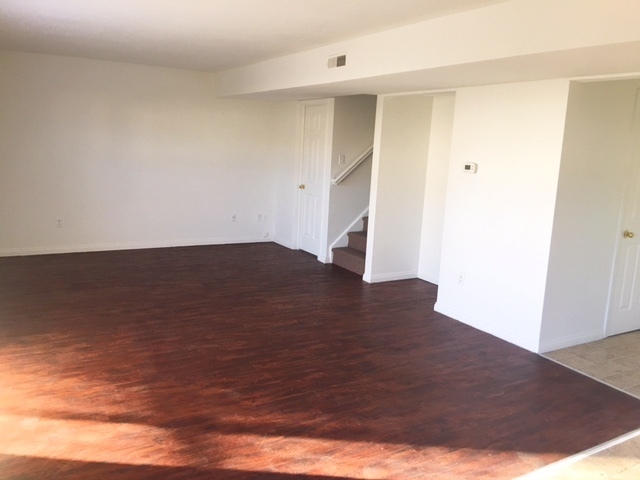 Building Photo - 2358 SHOEMAKER COURT
