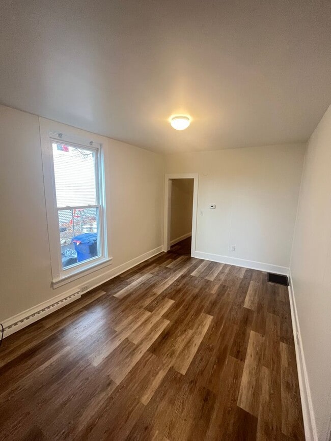 Foto del edificio - 355 Washington St