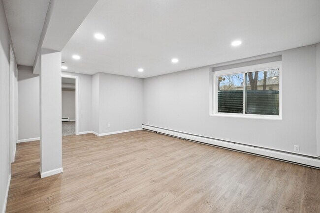 Foto del edificio - 1033 Bluff Ave E