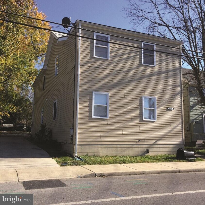 510 S Kent St, Winchester, VA 22601 Room for Rent in Winchester, VA