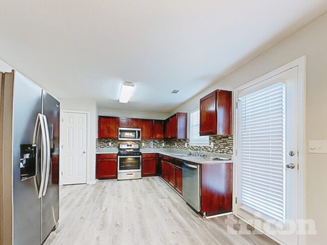 Foto del edificio - 6936 Foxmoor Way