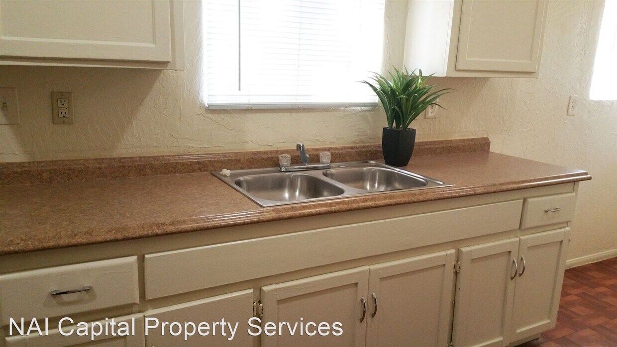 Foto principal - 15010 Culley St