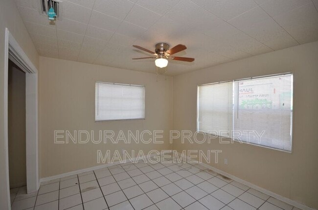 Foto del edificio - 139 W 28th St