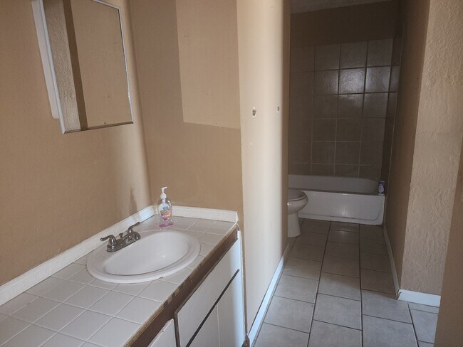 Foto del edificio - 2810 SE 55th St