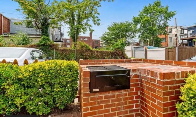 Parrilla - 730 11th St NE