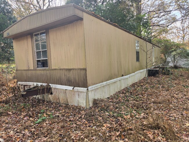 Building Photo - 359 Dallas Spencer Mountain Rd