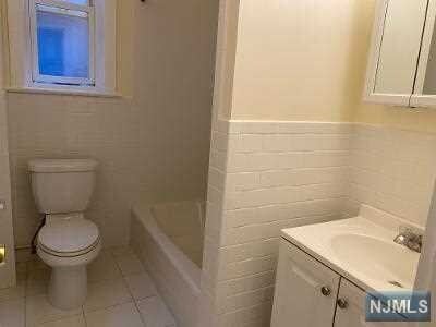 Foto del edificio - 222 Christie St