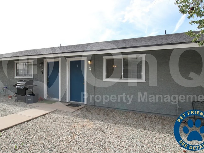Building Photo - 3002 E Waltann Ln