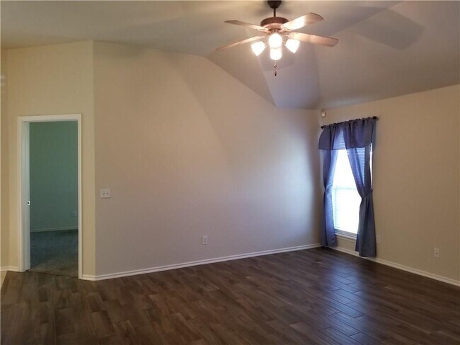 Foto del edificio - 2147 NW 155th St