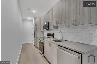 Building Photo - 3260 N 13th St