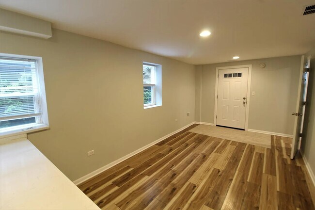 Foto del edificio - 2731 W St Georges Ct